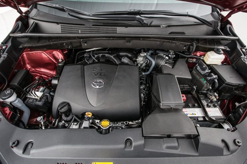 2018 Toyota Highlander engine