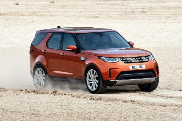 2017 Land Rover Discovery desert