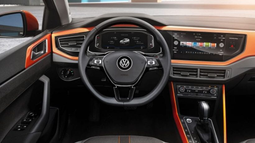 2018 Volkswagen Polo interior