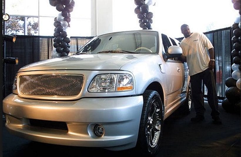 “shaquille o'neal Cars Ford SST SUV”的图片搜索结果